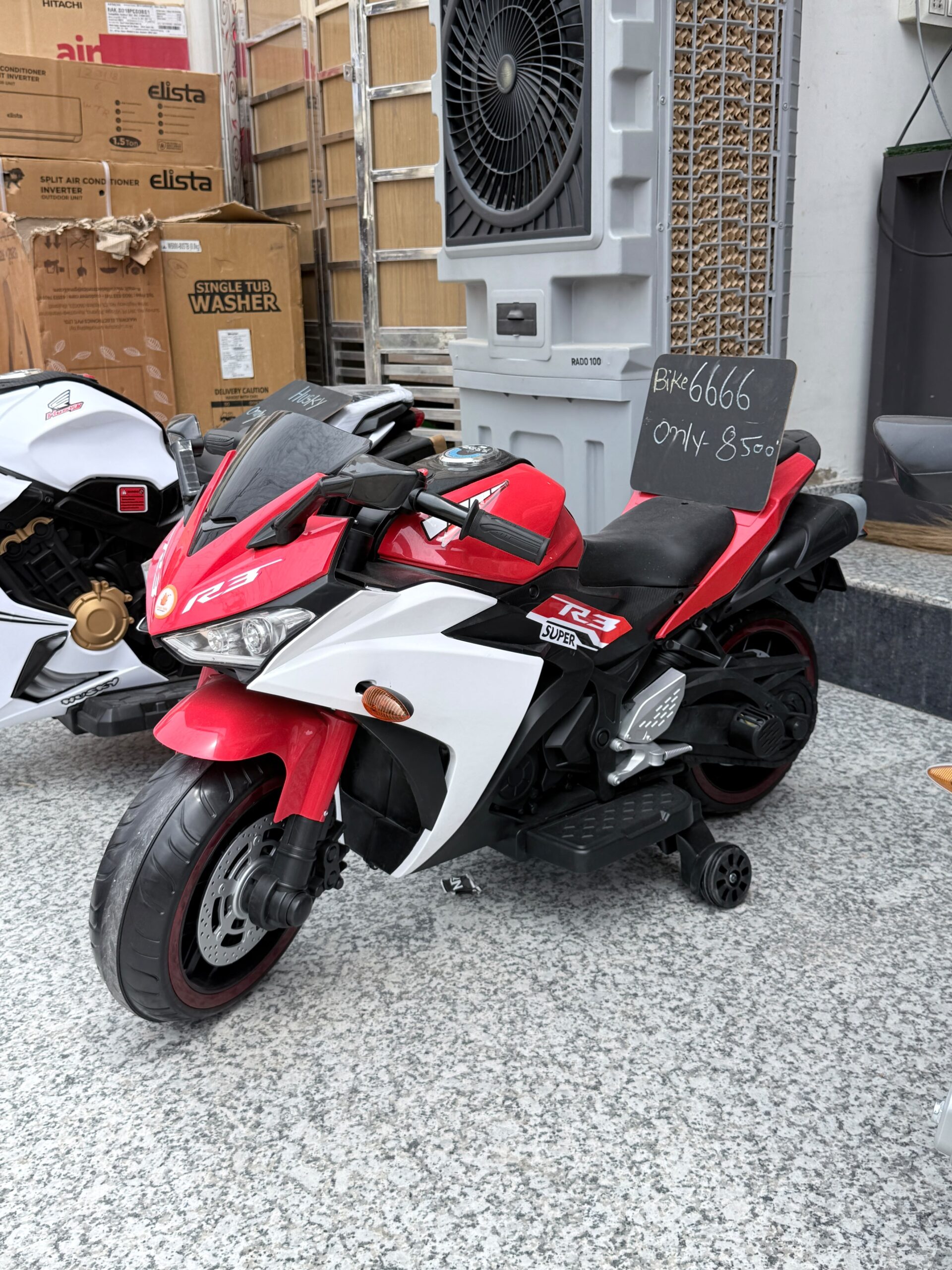 R3 Super Bike – Sports Edition Ride-On Bike (Red)
